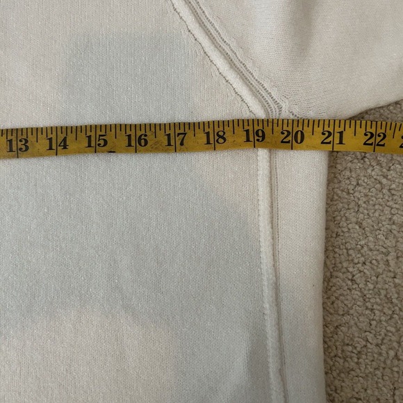 Apparis Eva Knit Crewneck Sweater White One Size Long Sleeve - Picture 5 of 7